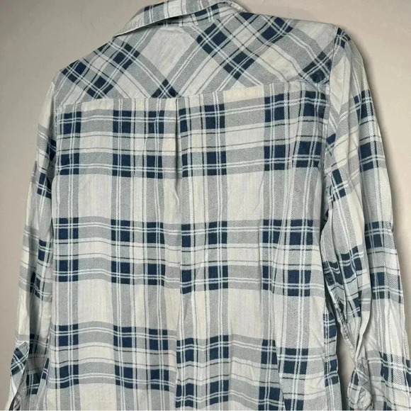 Rails Plaid Flannel Long Sleeve Button Down shirt size medium - Picture 5 of 8
